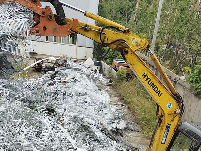 �UƷ���յľGɫ��(j��ng)��(j��)ģʽ�c��(sh��)�`����