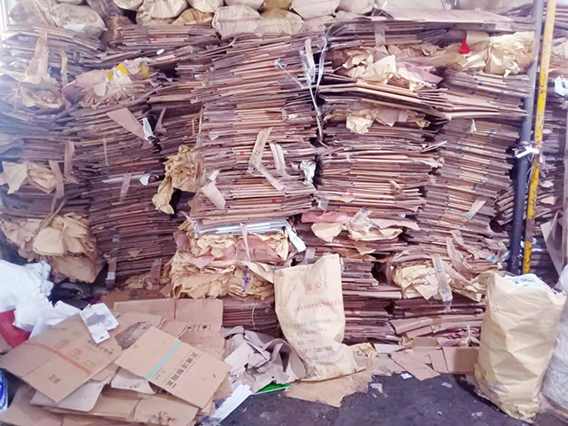 �U�f��늻��յ��ИI(y��)څ���c�ɳ��m(x��)�l(f��)չ